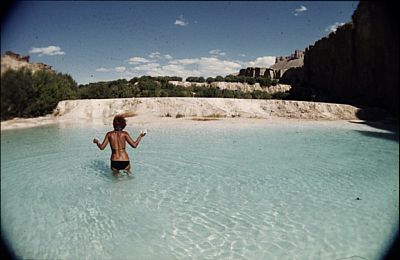 045.jpg
